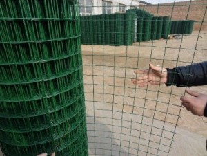 Original Factory China Power Coated Welded Wire Mesh Fencing for Road and Garden