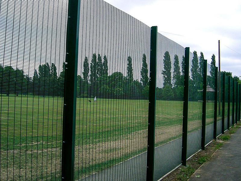 358 fence 2