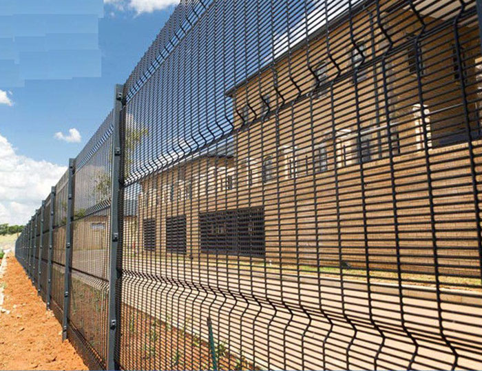 Competitive Price for Wire Mesh Grid Panels - H Post Fence – Hua Guang