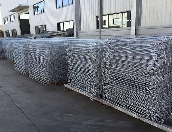 Top Roll Fence